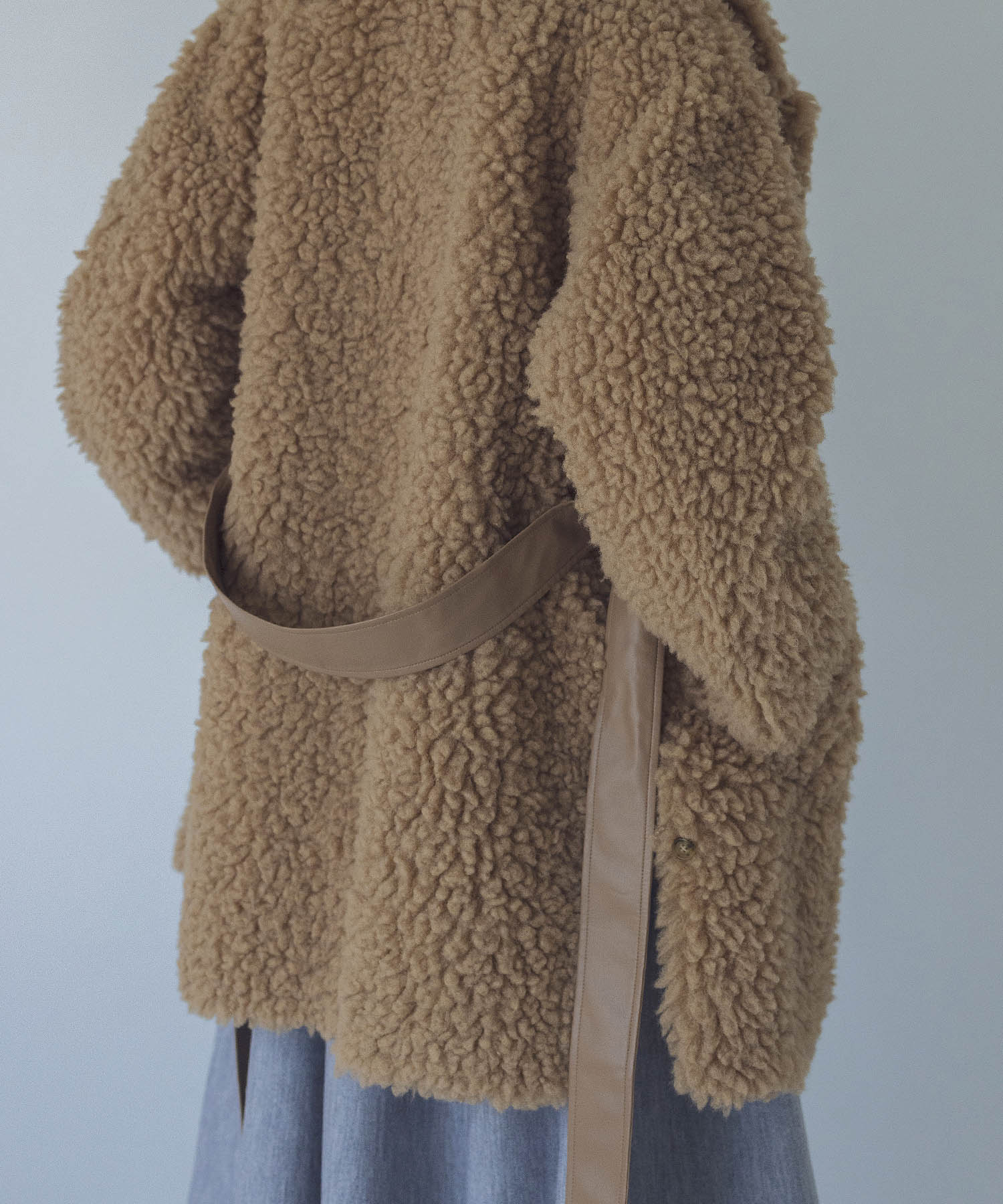 VENIT＞plush boa coat | AND ON JIONE STORE（アンドオン）ジオン商事