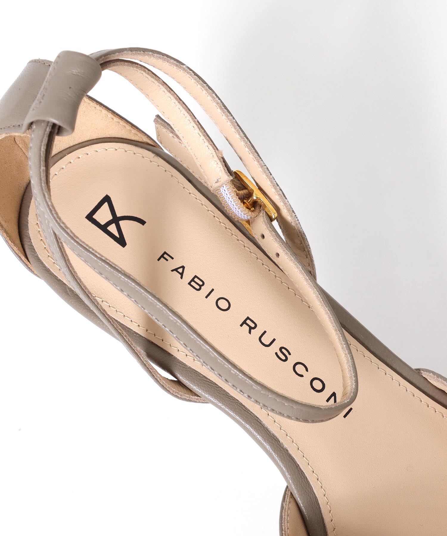 FABIO RUSCONI>GABRY chain design pointed heel pumps | AND ON