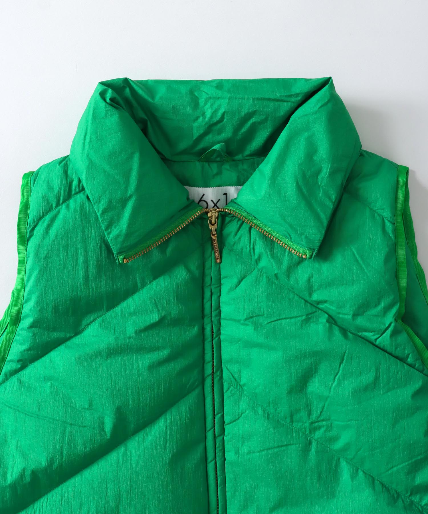 ＜6×1＞very short vest