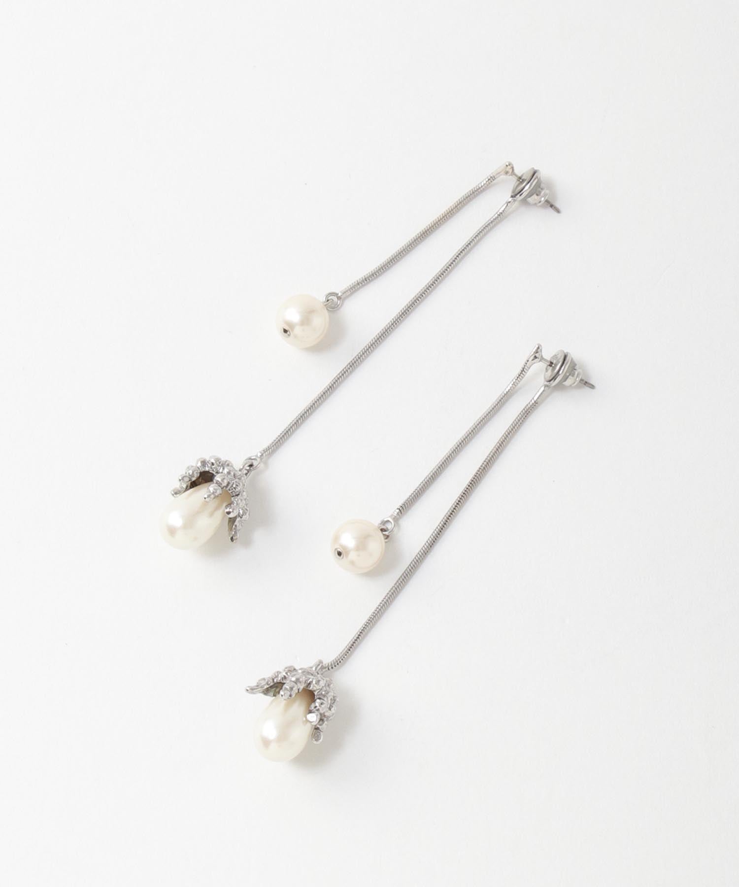 ＜ADER .bijoux＞Lily of the valley pearl 2way pierce
