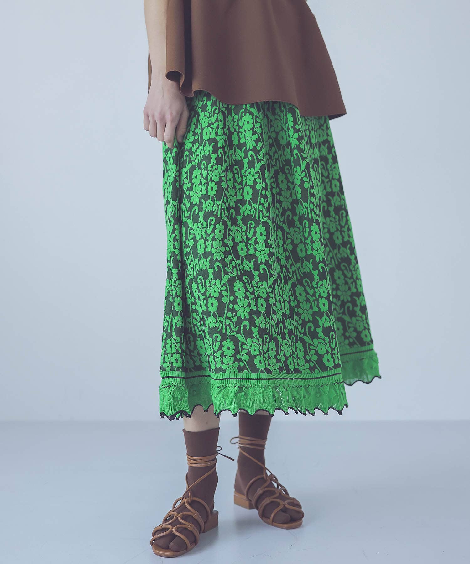 ＜ODAKHA＞floral flare skirt