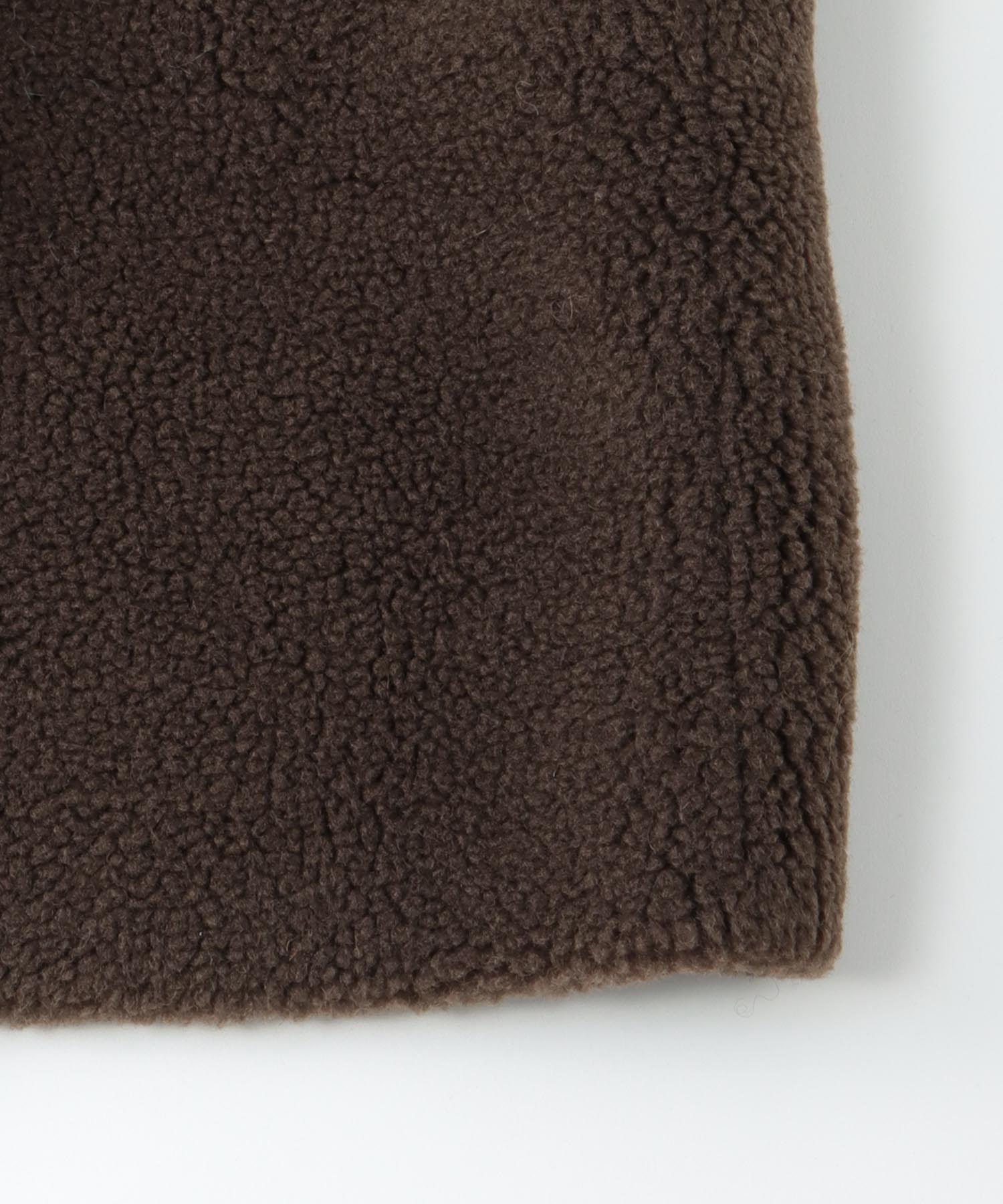 ＜VENIT ＞wool polyester boa gilet