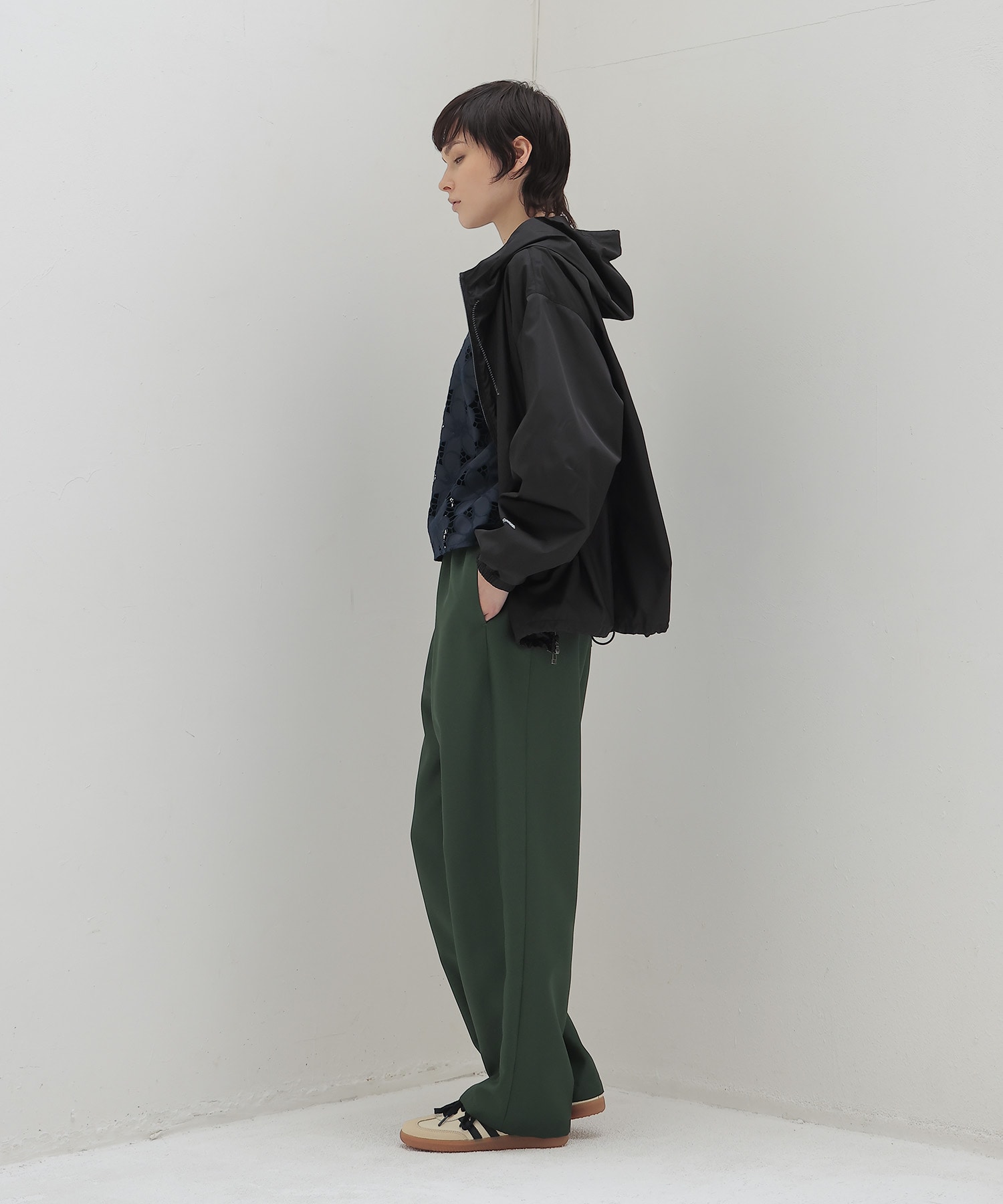 ＜THREE DOTS TURQUOISE× DRESSLAVE＞150D POLYEESTER LINE CURVE PANTS