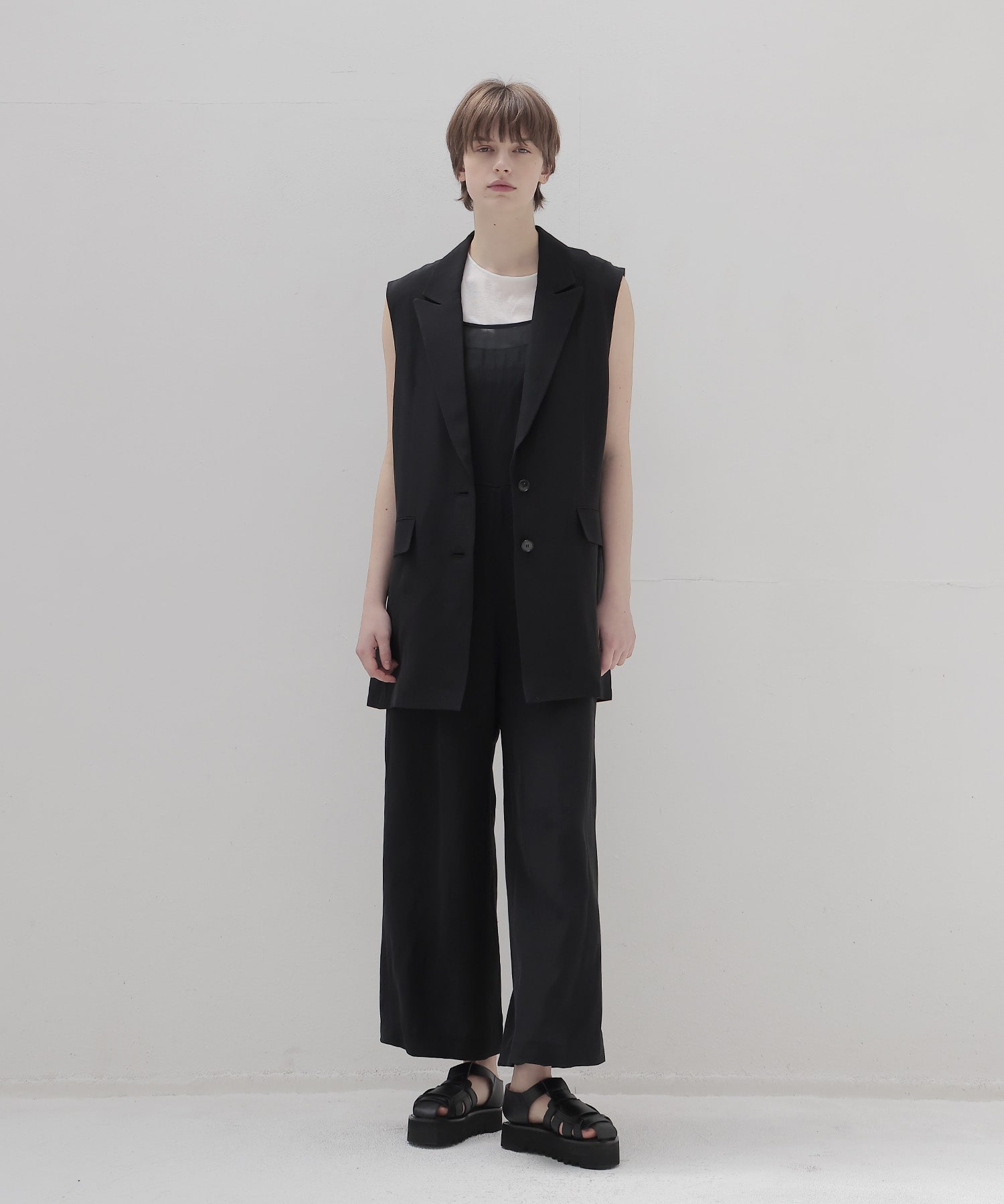 ＜B7＞linen slab boyfriend gilet