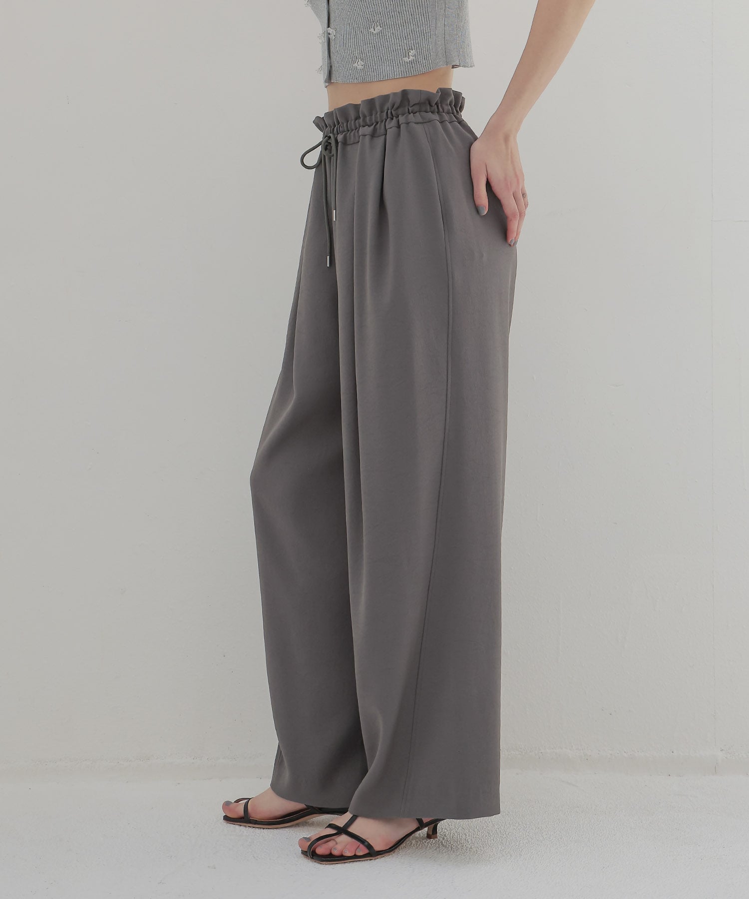 ＜B7＞dry calze pants