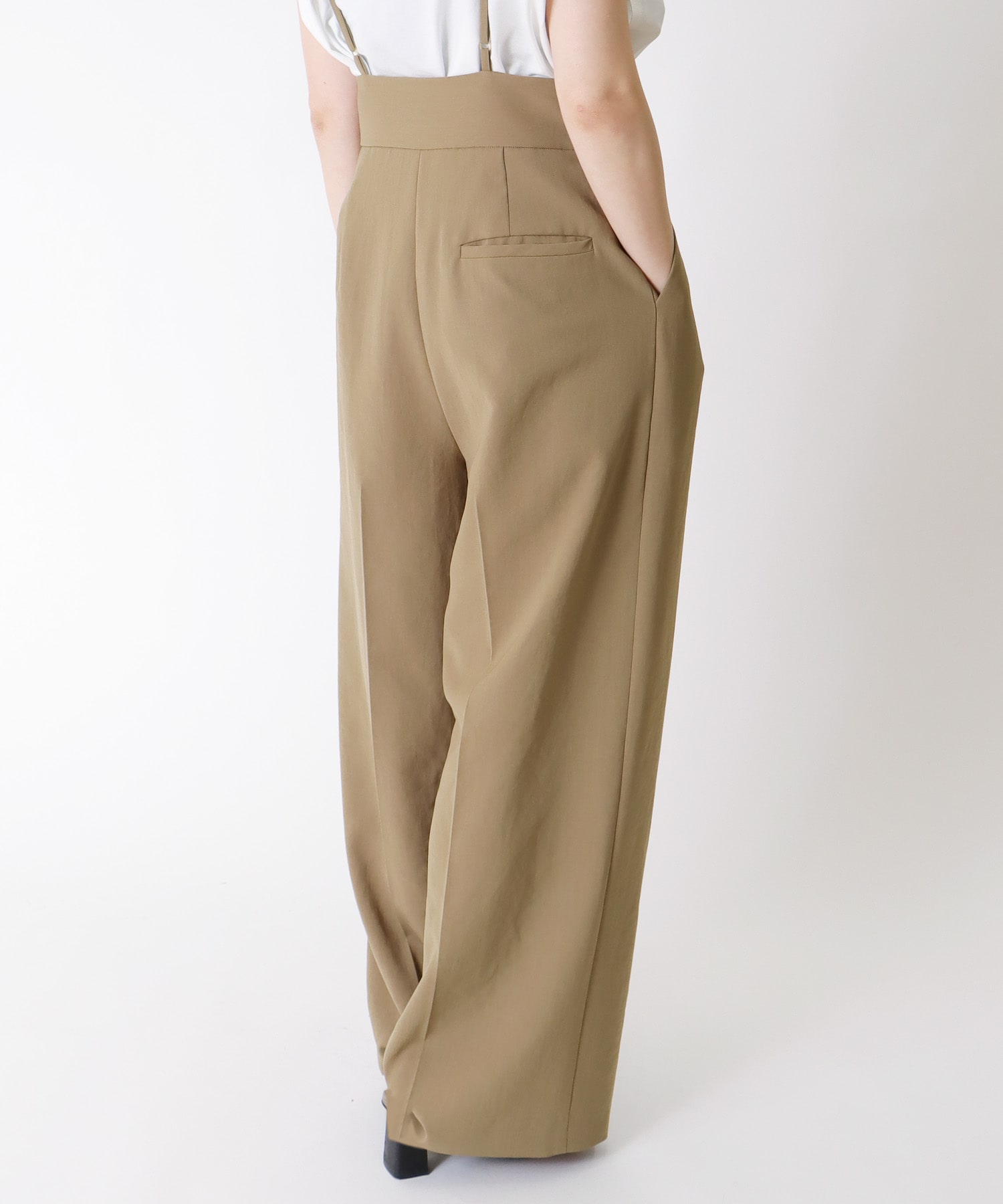＜B7＞sholder wide pants