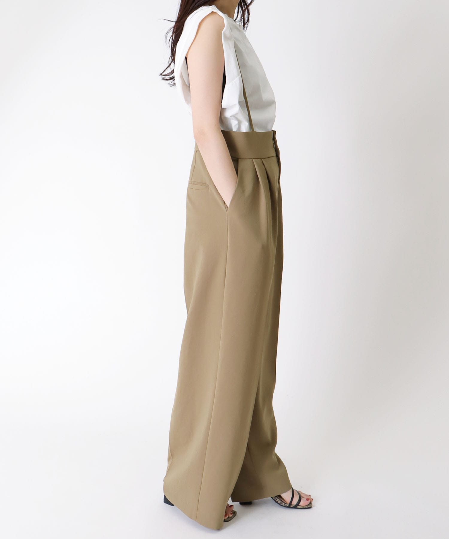 ＜B7＞sholder wide pants