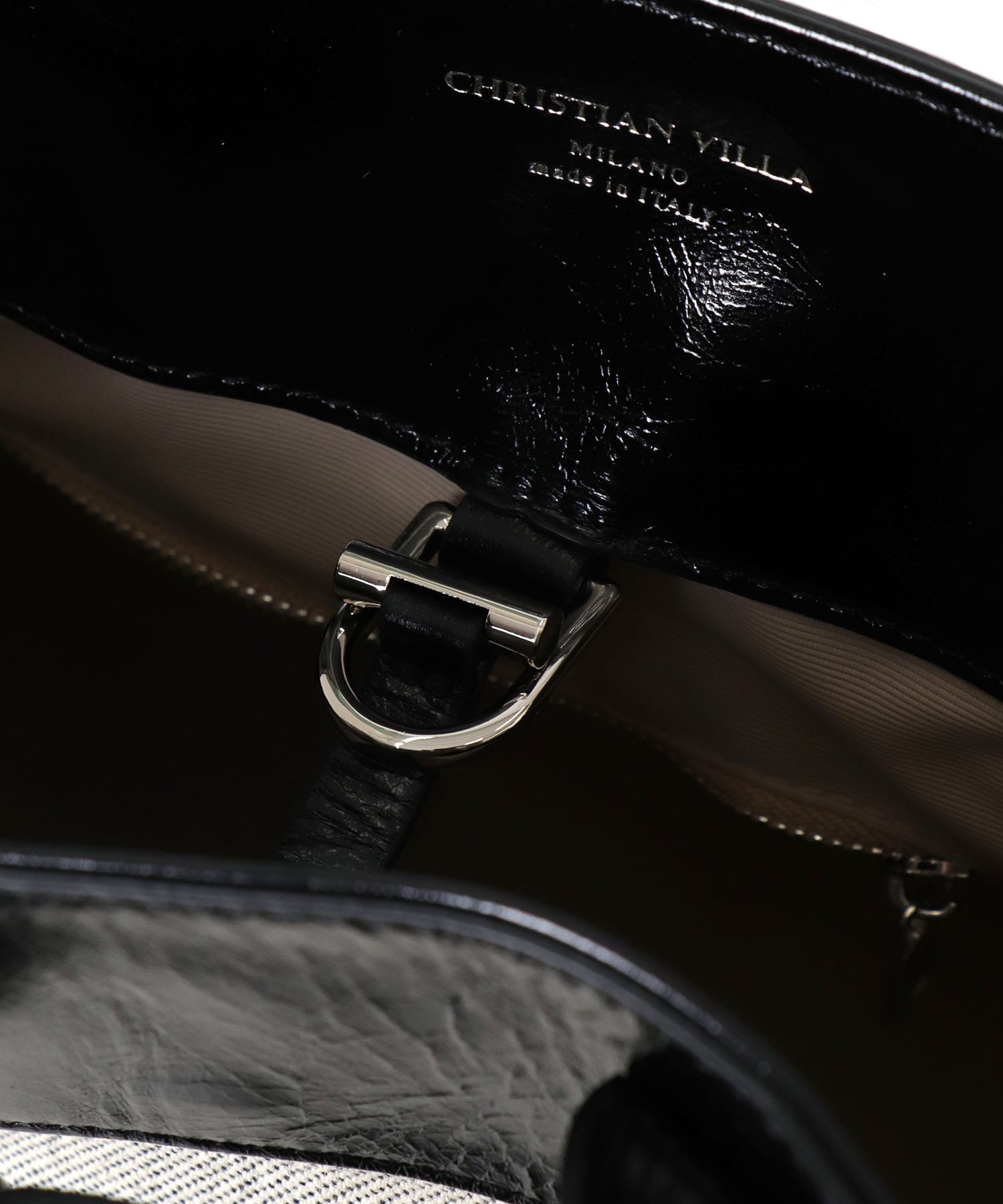 ＜CHRISTIAN VILLA＞canvas×leather belted bag