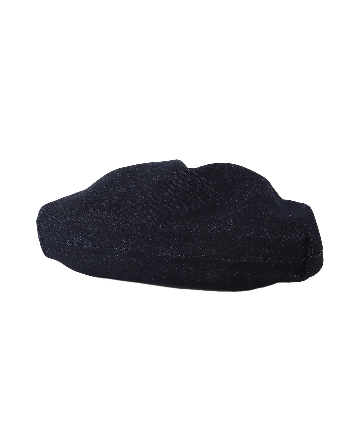 ＜INNUE＞clasp pochette