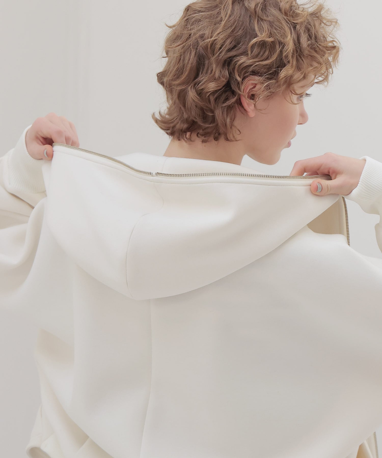 ＜STUMBLY＞Big Silhouette Hoody