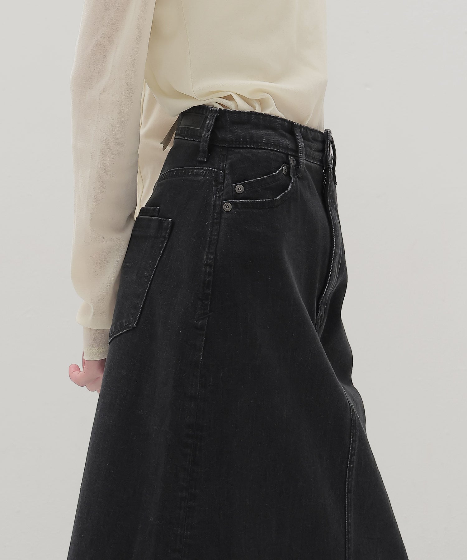 ＜YANUK＞Maxi Aline Skirt Black