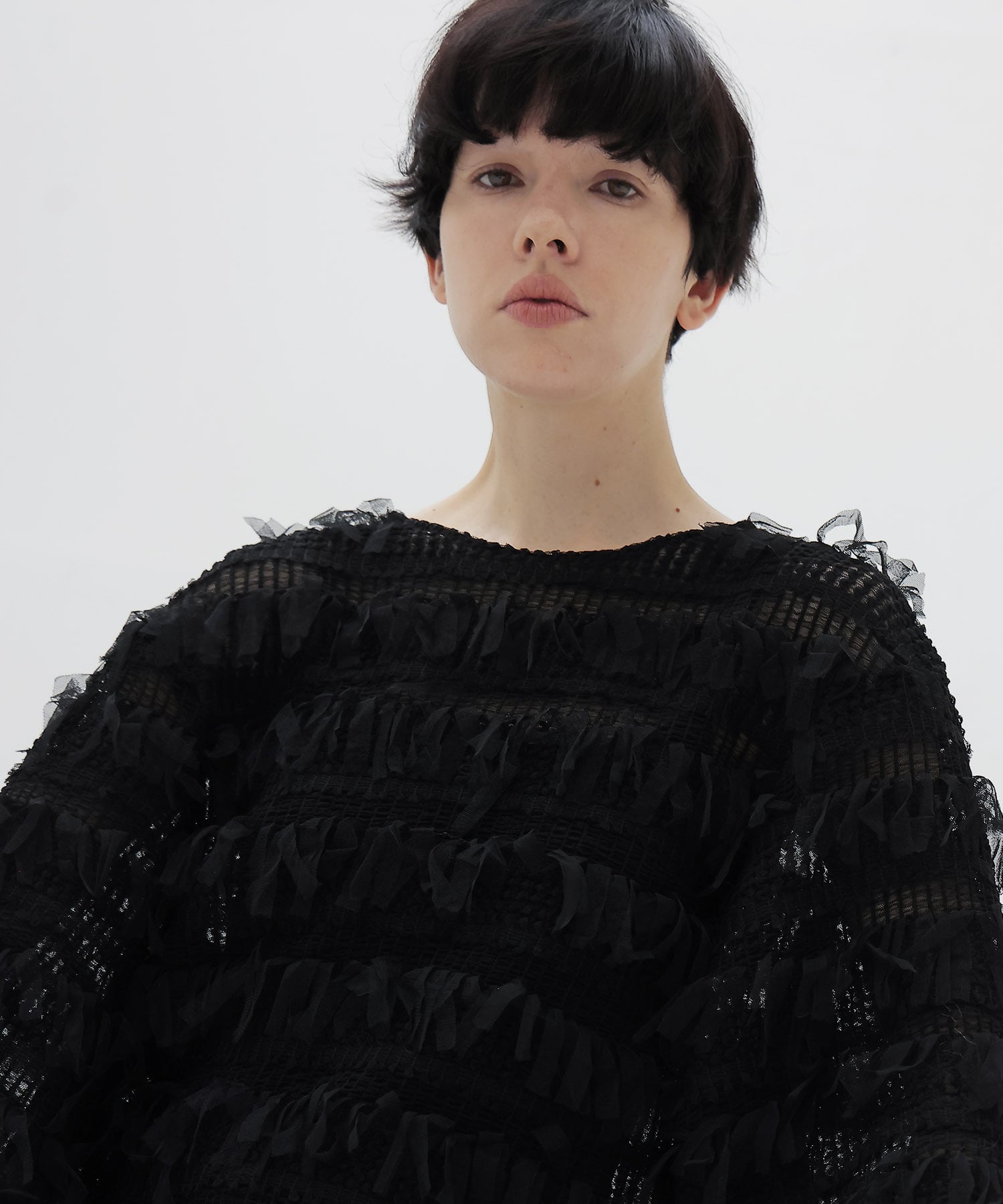 ＜B7＞fringe tulle pull