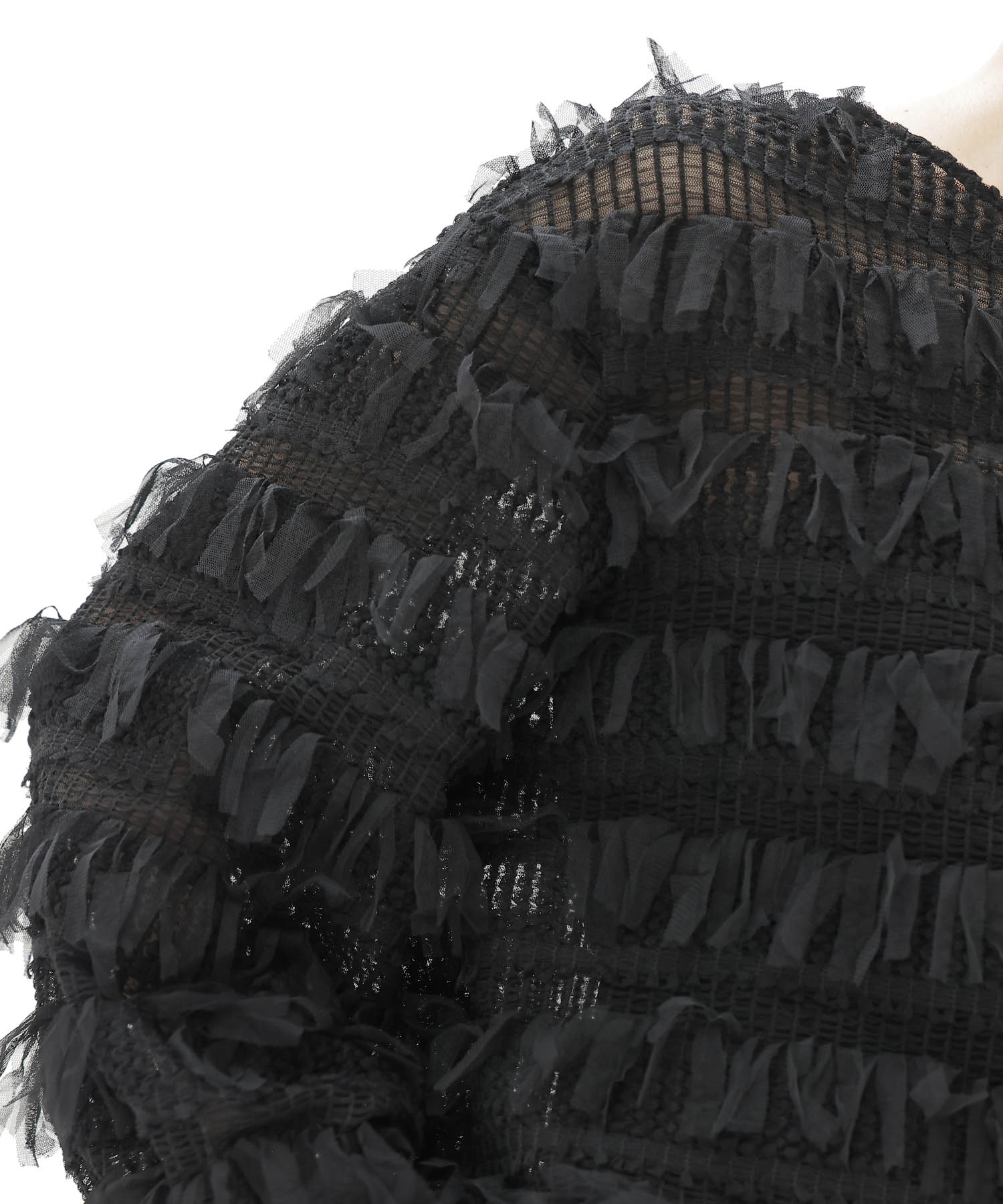 ＜B7＞fringe tulle pull