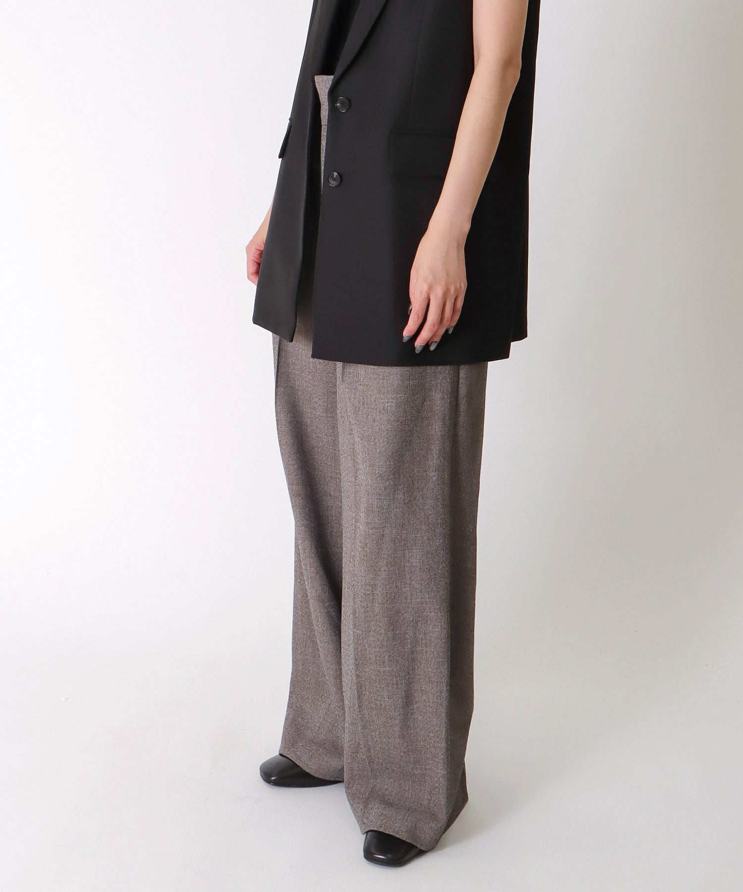 ＜B7＞shoulder wide pants
