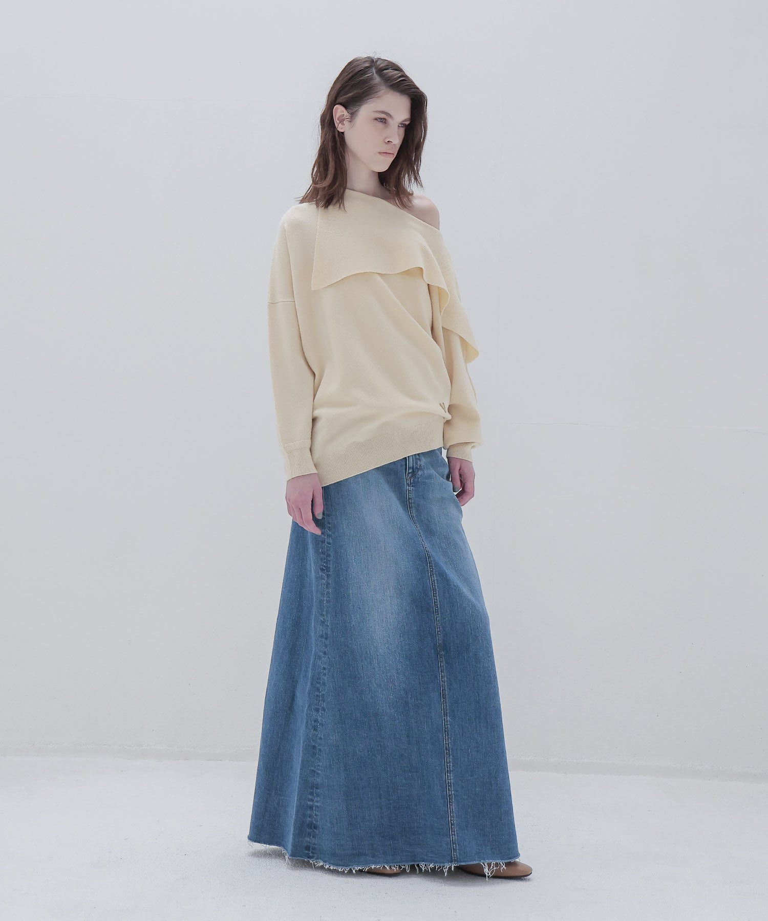＜VENIT＞ASYMMETRY KNIT PULLOVER