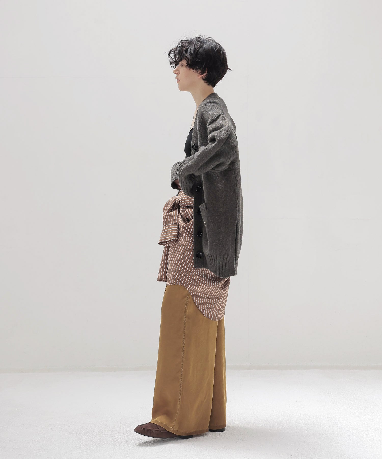 ＜VENIT＞NON MULESING WOOL CARDIGAN