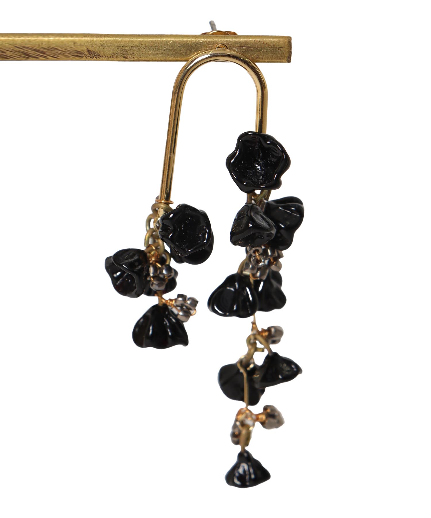 ＜monshiro＞Hollyhock bouquet earring