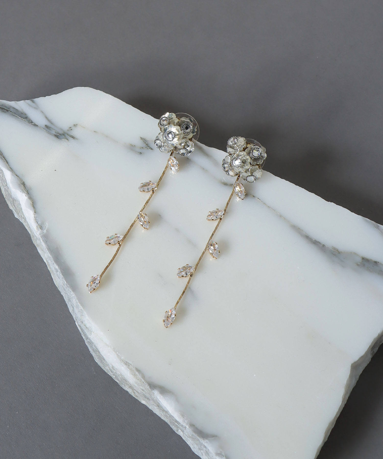 ＜monshiro＞Kalanchoe 2way earring