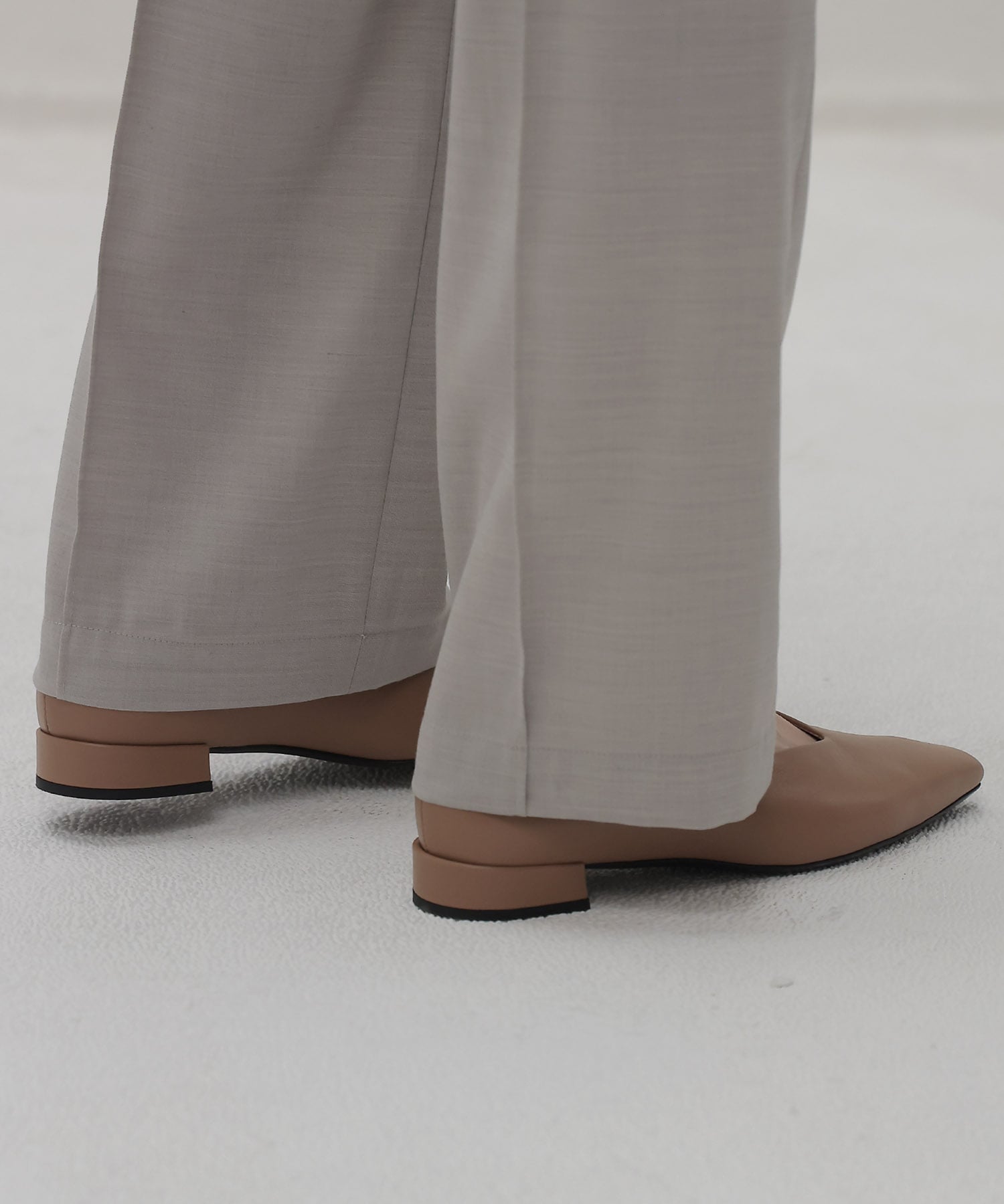 ＜FABIO RUSCONI＞S.rossi beak toe pumps
