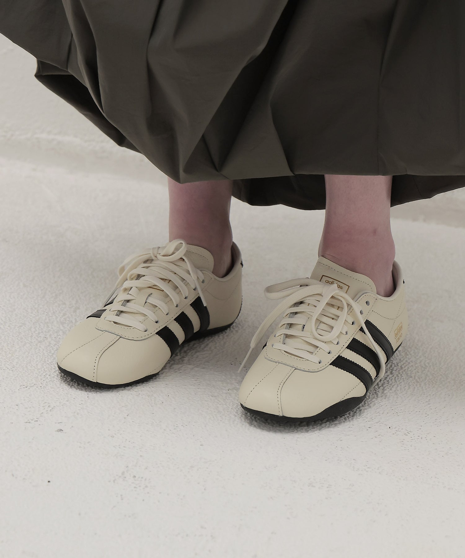＜adidas originals＞TOKYO W