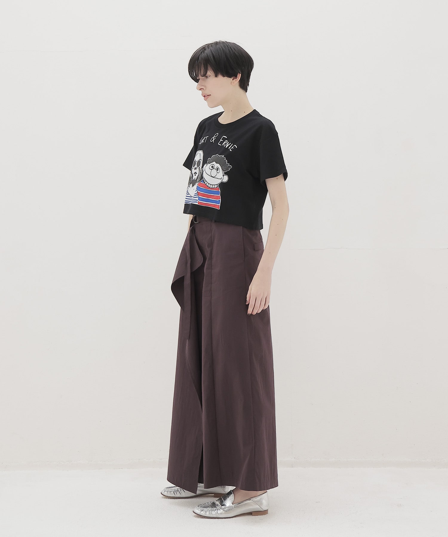 ＜BLACK SCORE＞KURT EMIE midriff tee