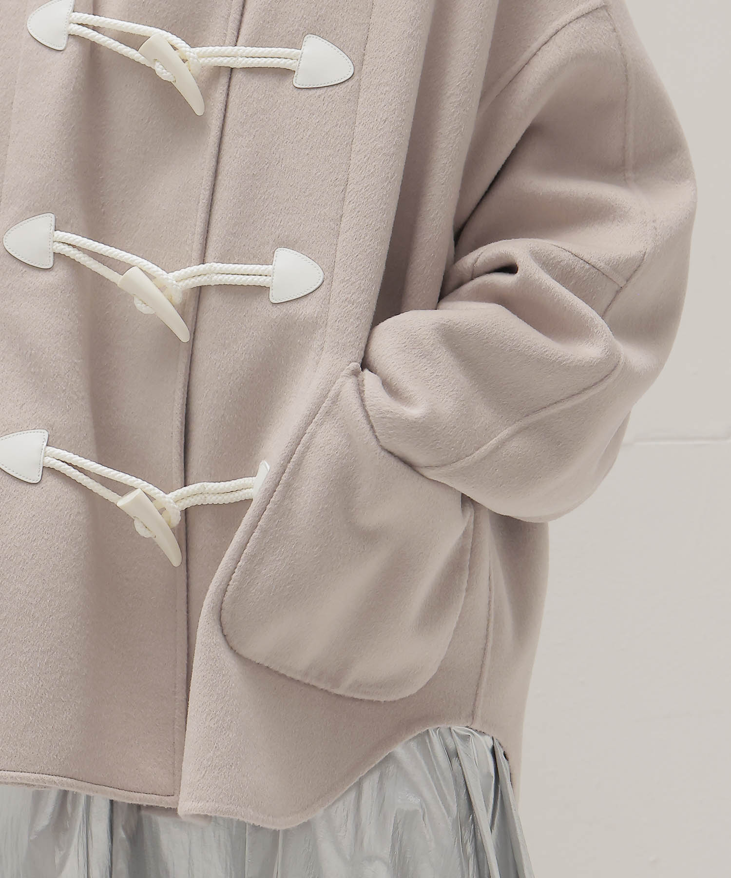＜STUMBLY × DRESSLAVE＞Short Duffle Jacket