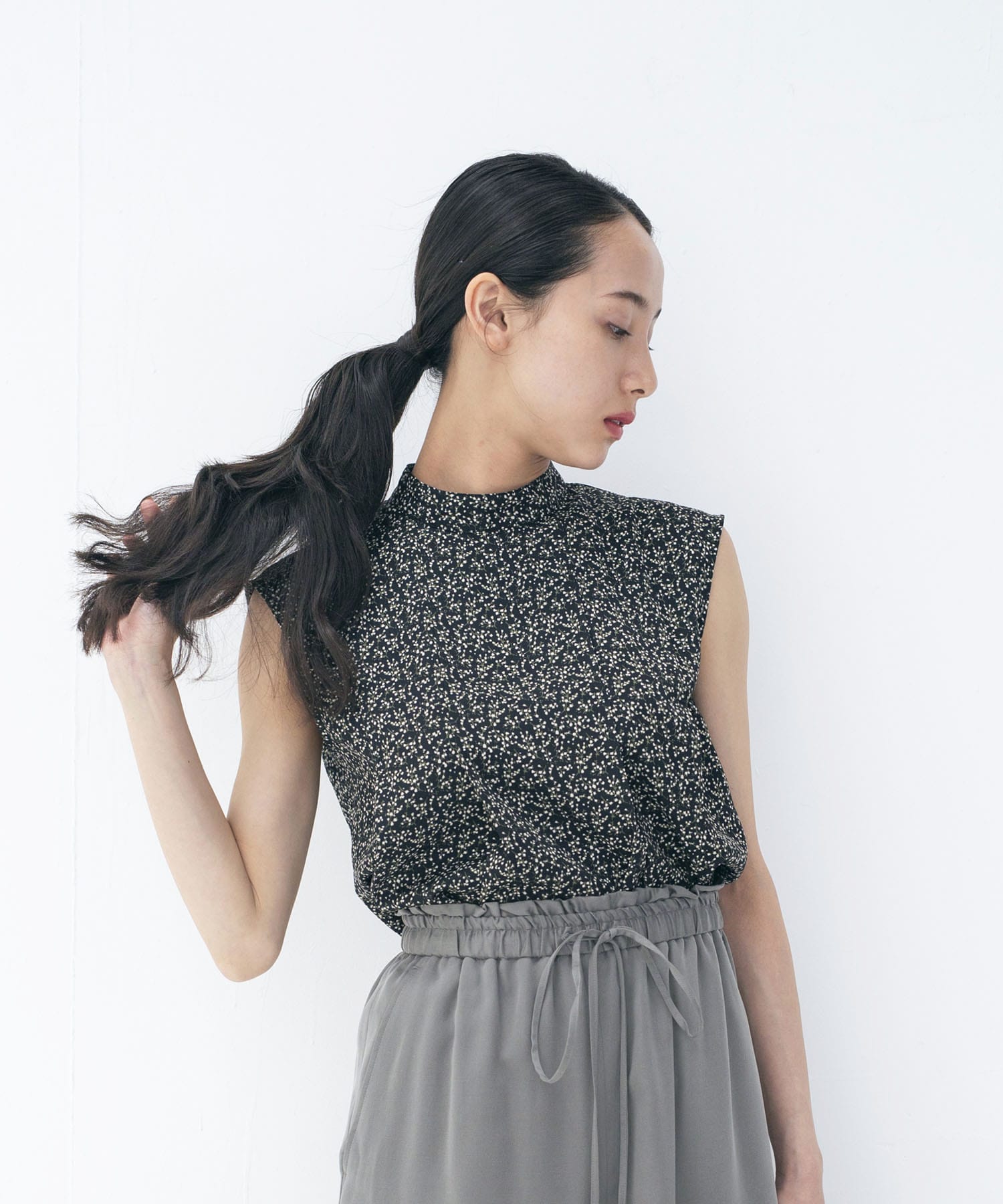 【WEB LIMITED】design tack flower blouse