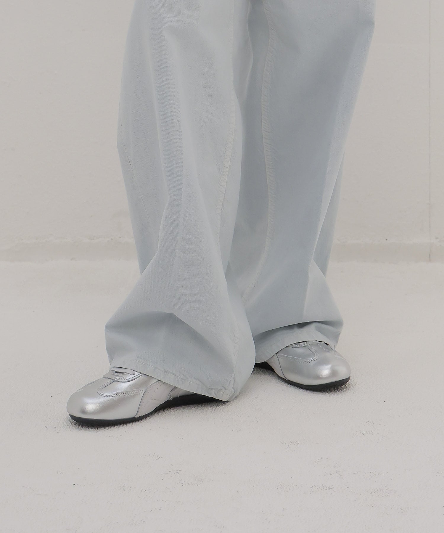 ＜PUMA＞SPEEDCAT SILVER WNS