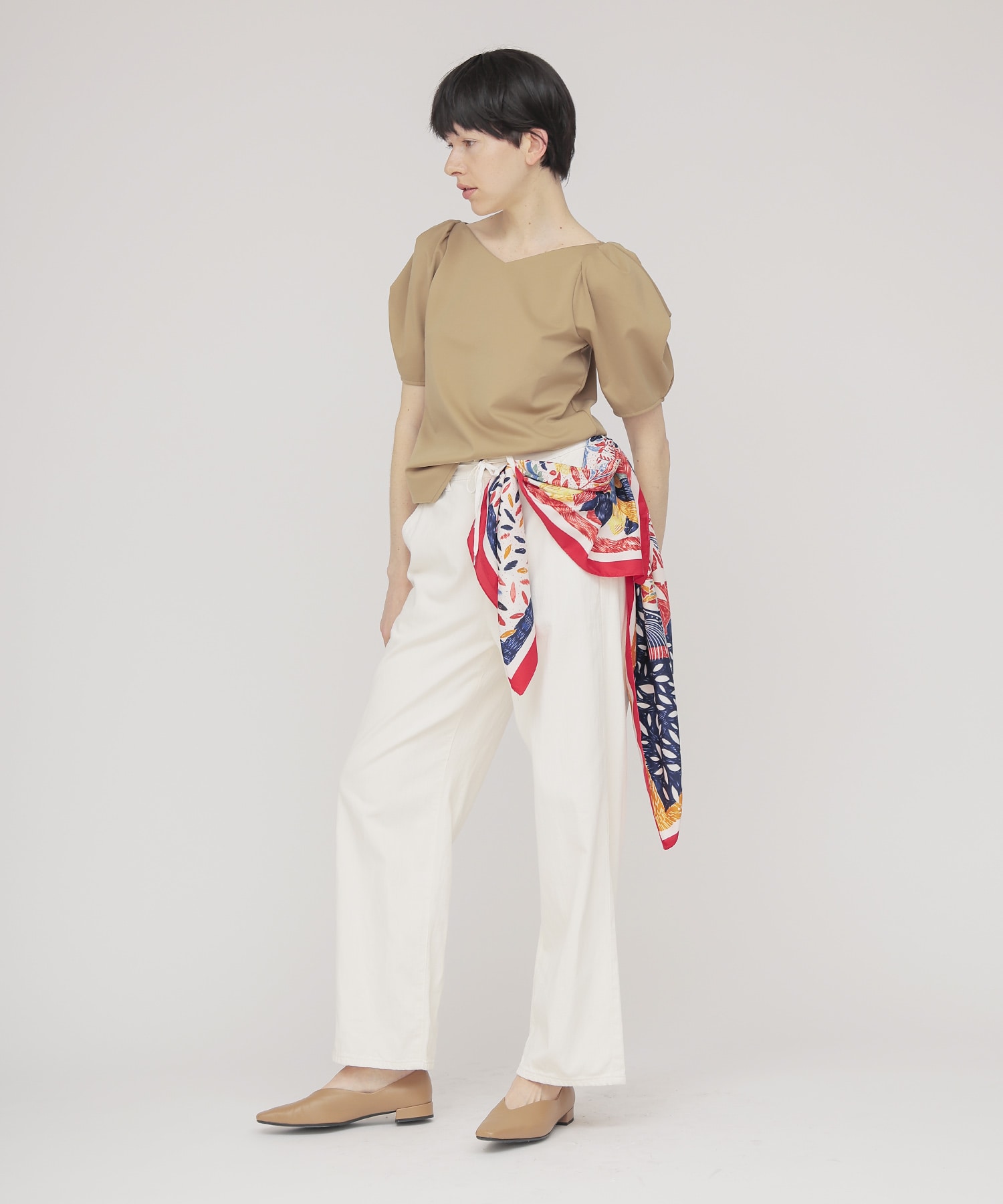 ＜YANUK＞Relax LILITH WHITE
