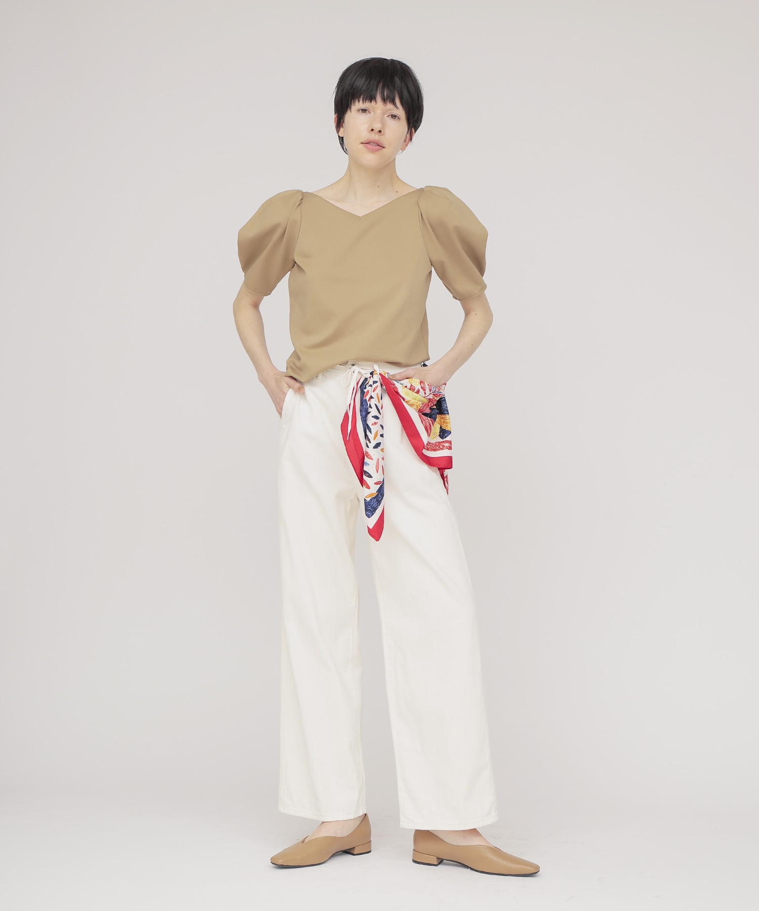 ＜YANUK＞Relax LILITH WHITE