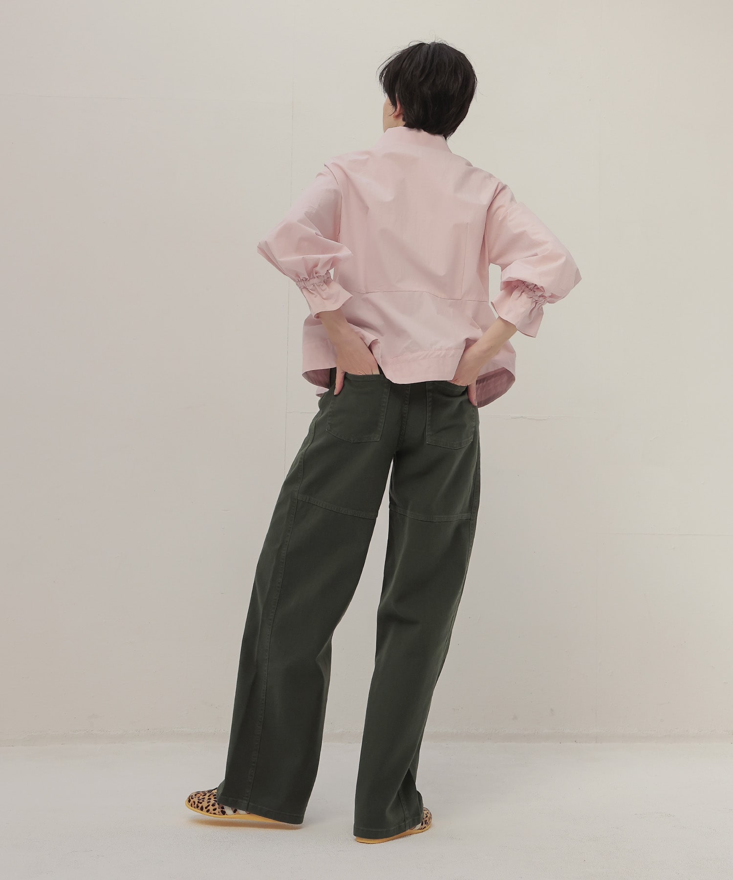 ＜B7＞organic cotton peplum blouse