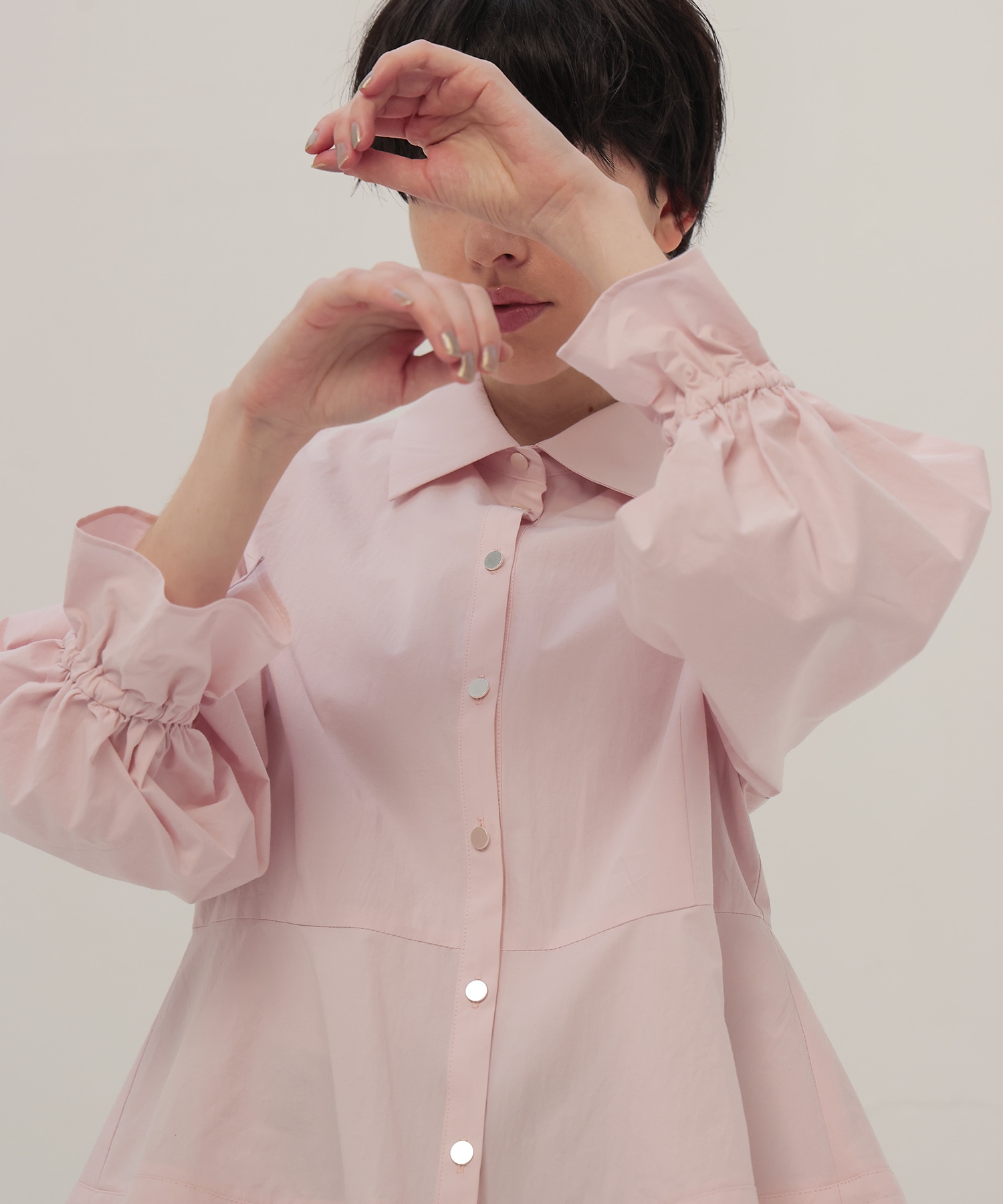 ＜B7＞organic cotton peplum blouse