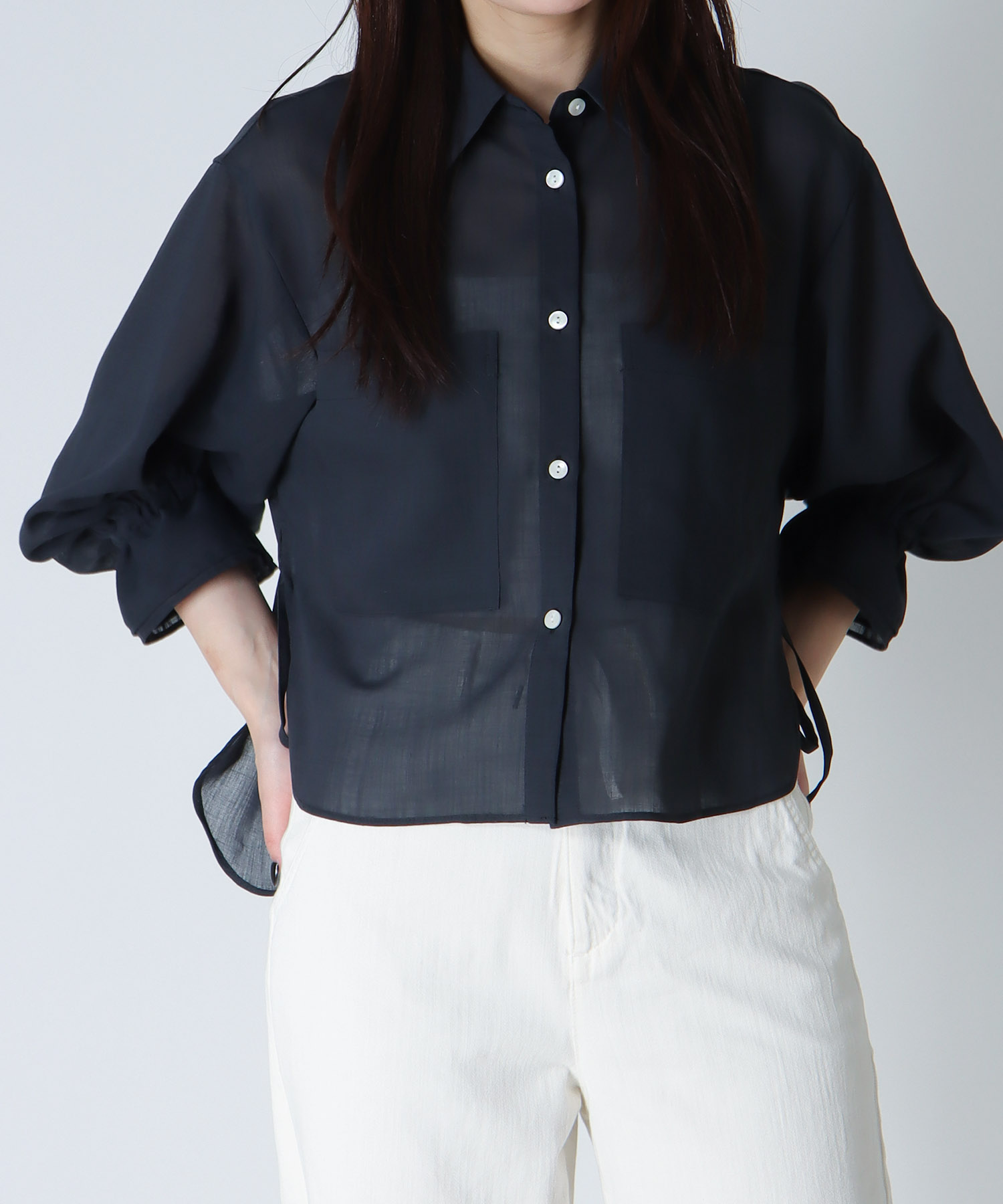＜B7＞tech lawn blouse
