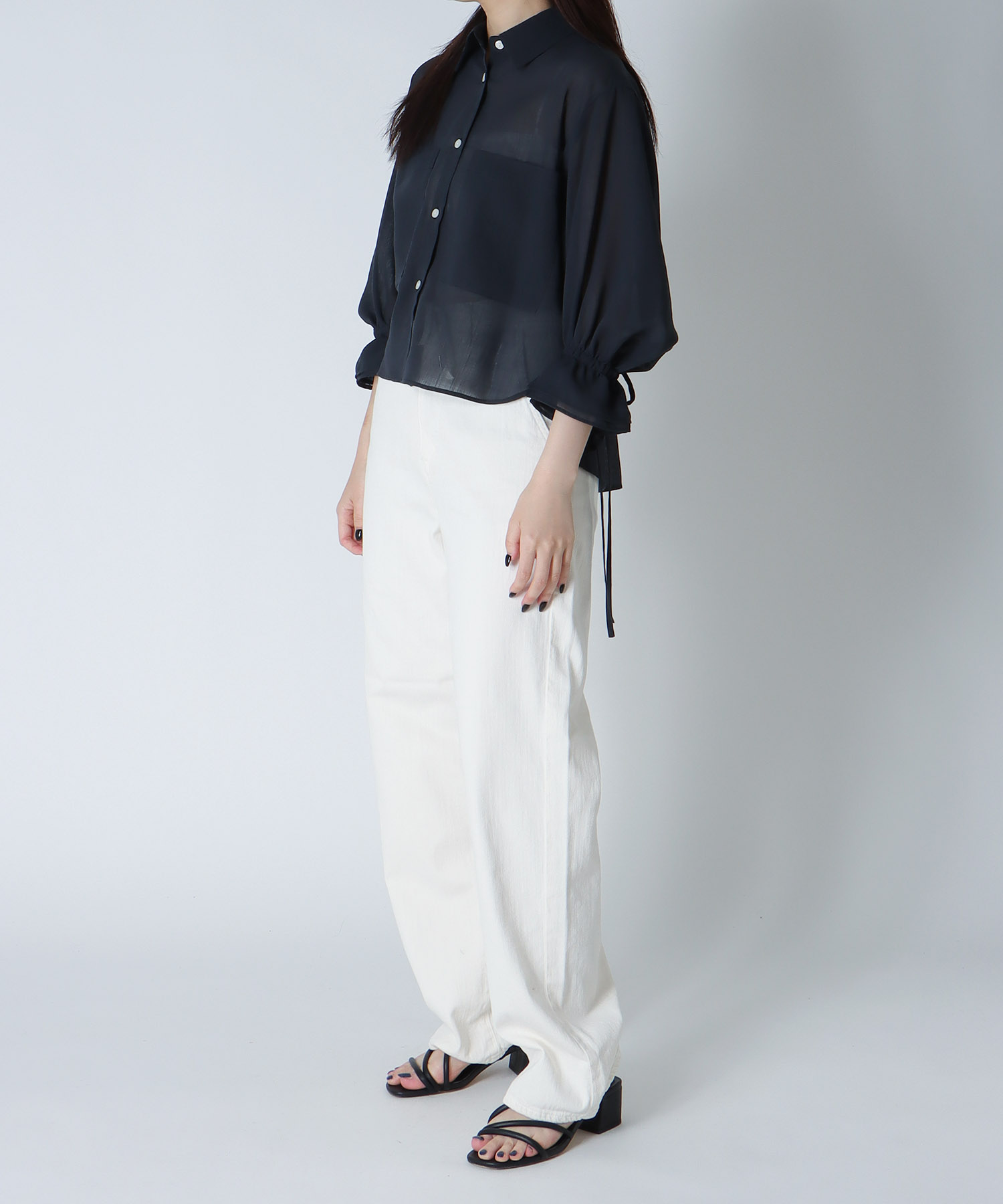 ＜B7＞tech lawn blouse