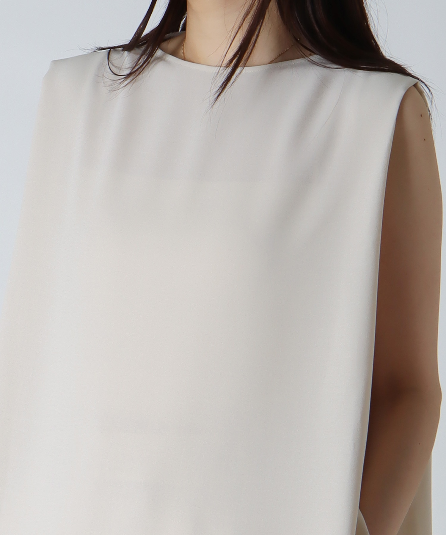 ＜B7＞melange twill sleeveless blouse