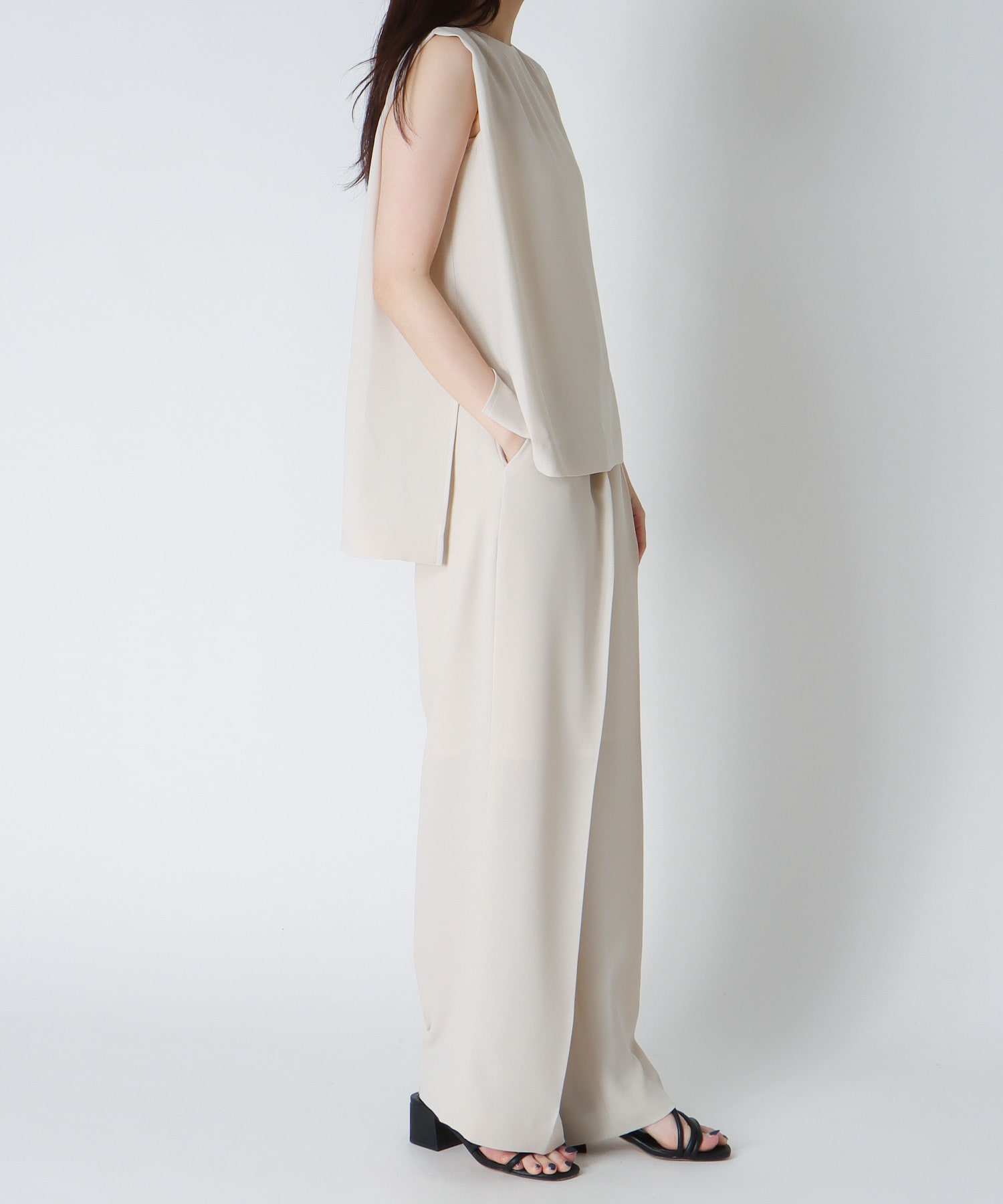 ＜B7＞melange twill sleeveless blouse