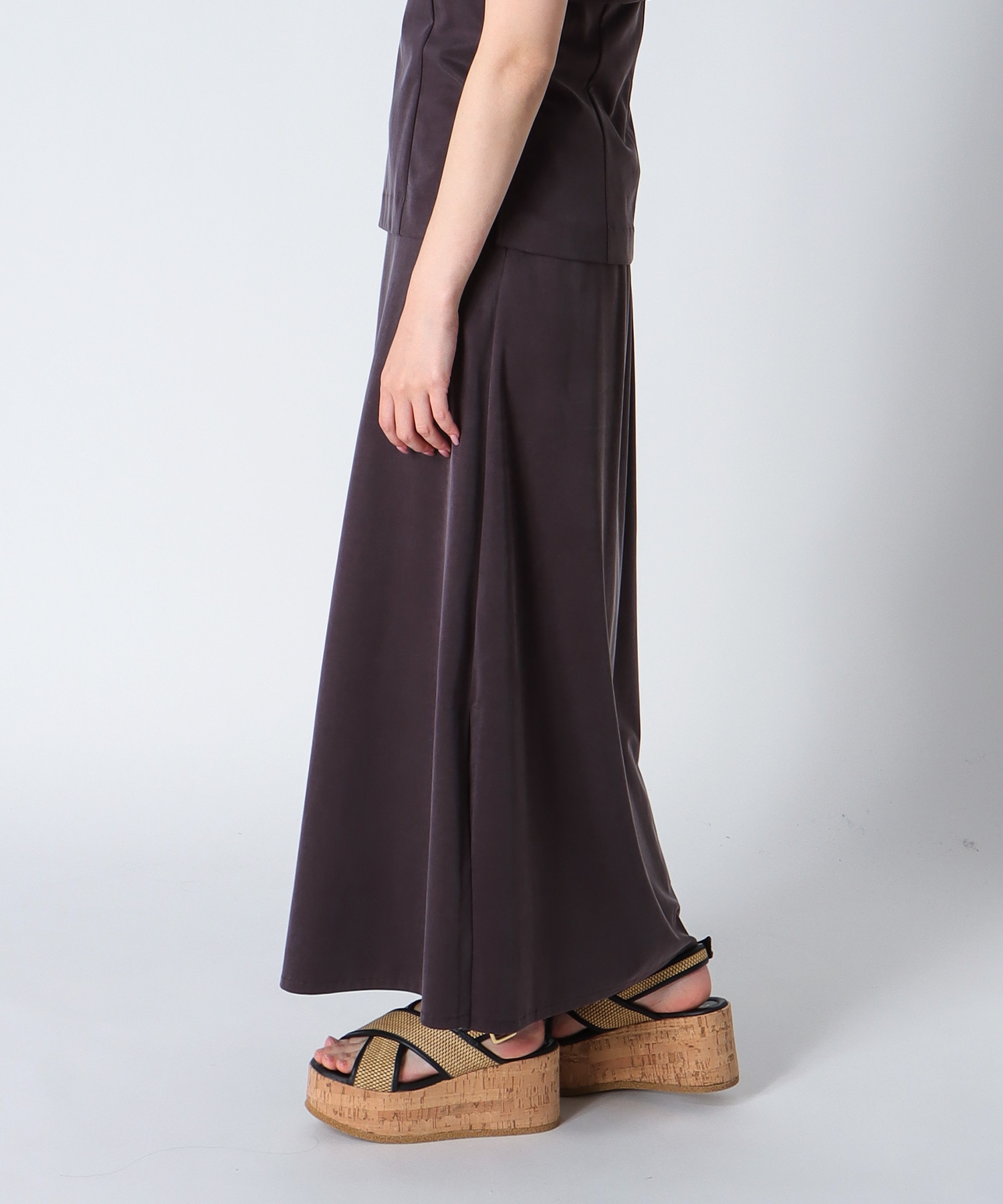 ＜B7＞cupra fibril jersey slit skirt