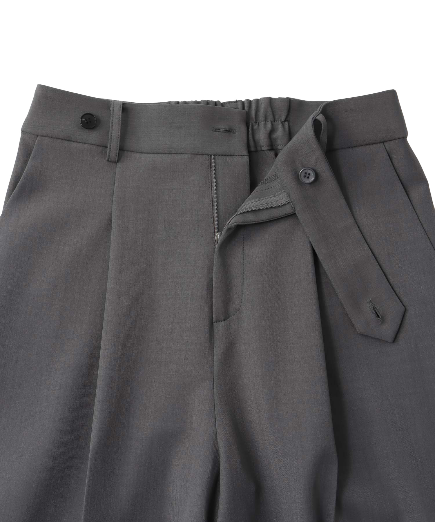 ＜B7＞dry gaba slacks pants