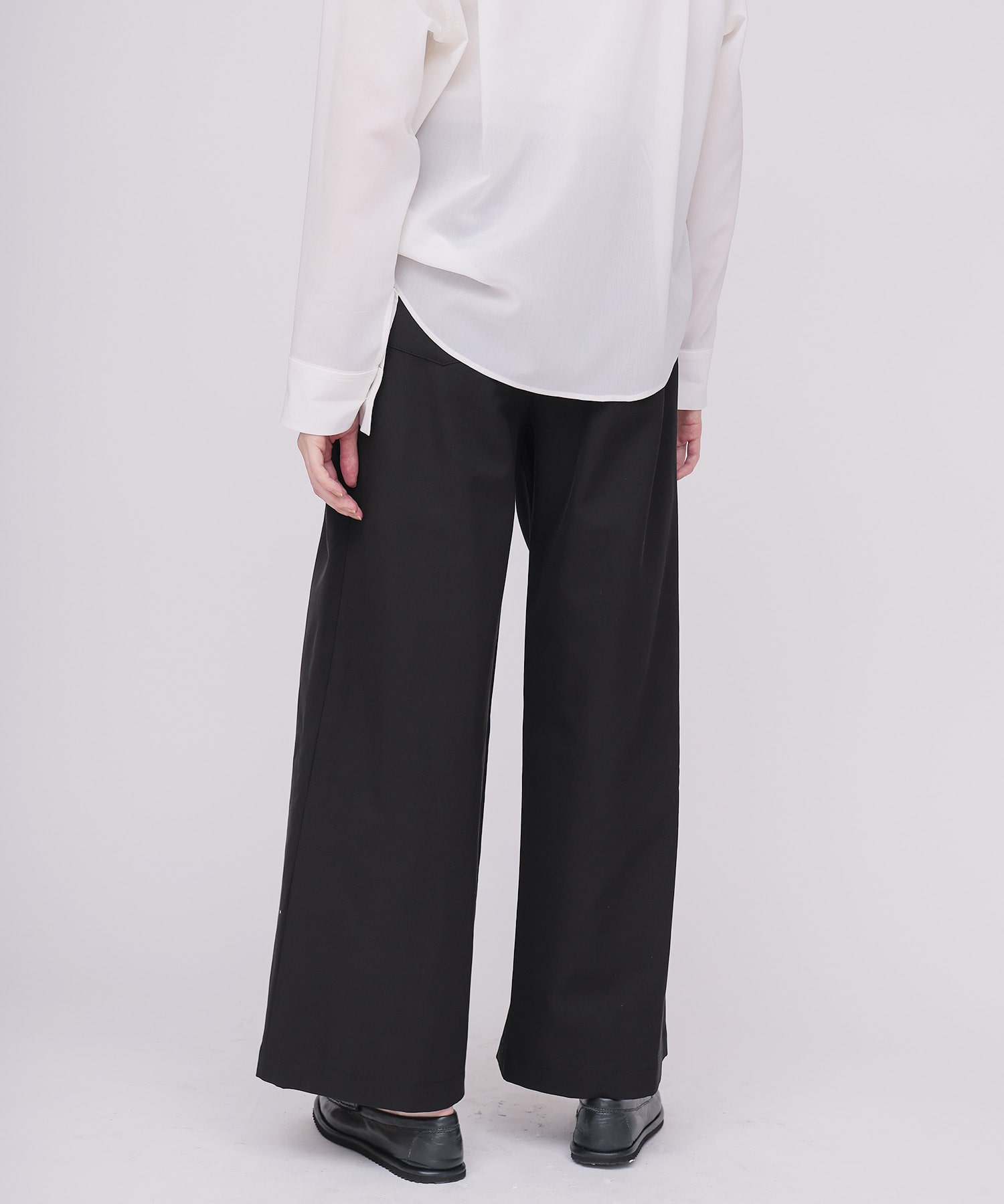 ＜B7＞wide chino pants