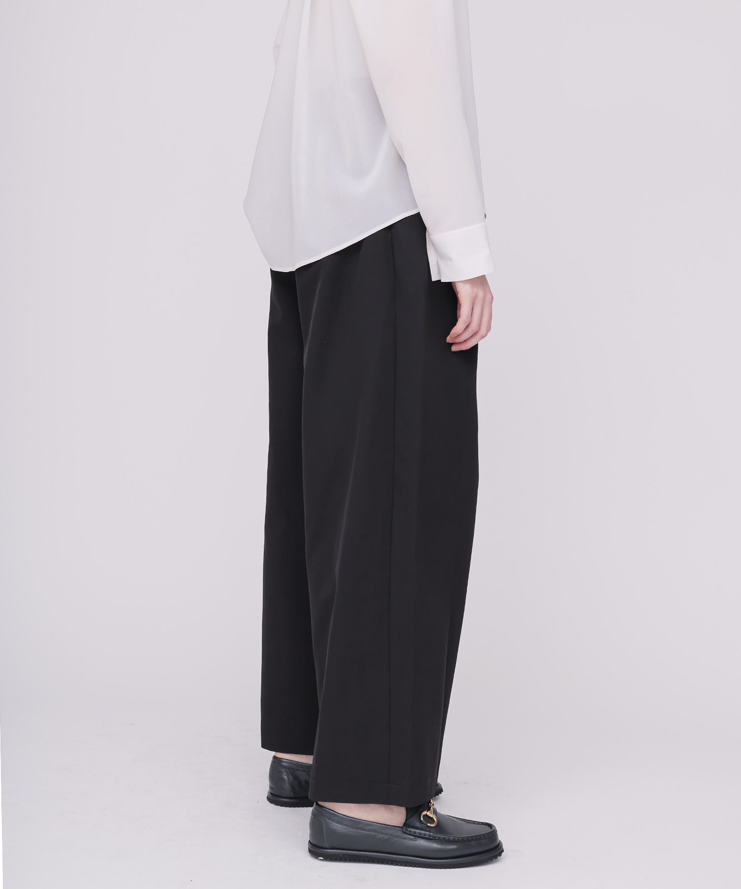 ＜B7＞wide chino pants