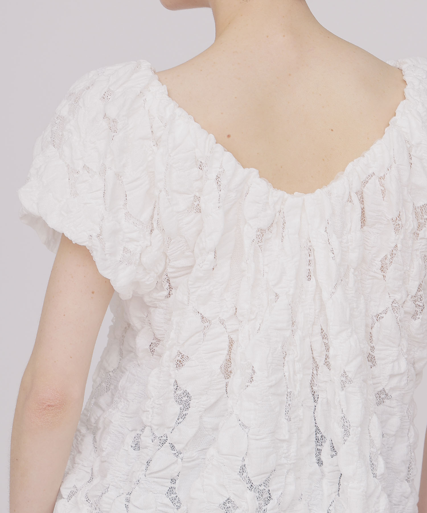 〔お家で試着〕＜VENIT＞WAVE DOT TULLE PULL