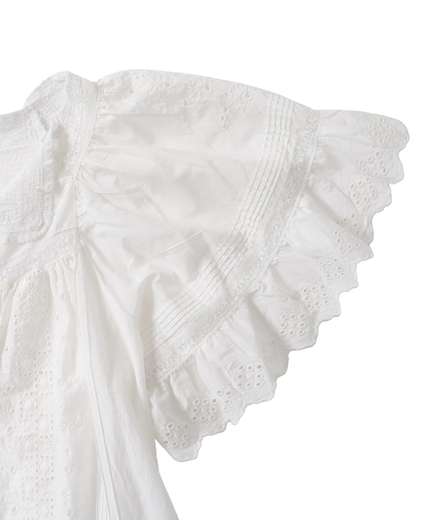 ＜VENIT＞SILK COTTON LACE EMBROIDERY BLOUSE