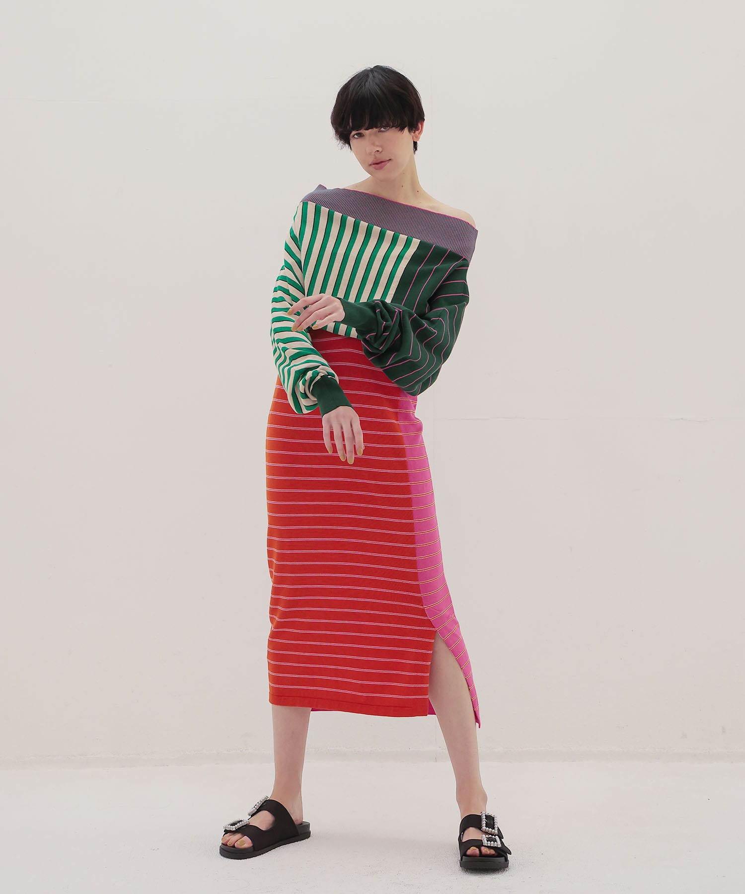 ＜VENIT＞CRAZY BORDER DRESS