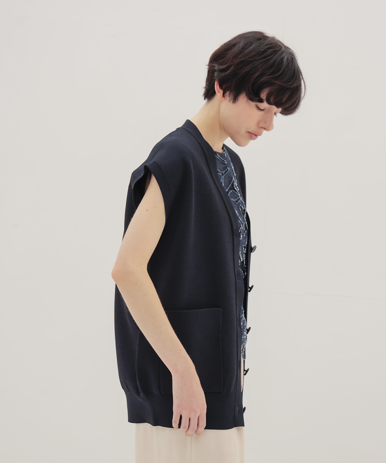 ＜VENIT＞HIGH TWIST VEST