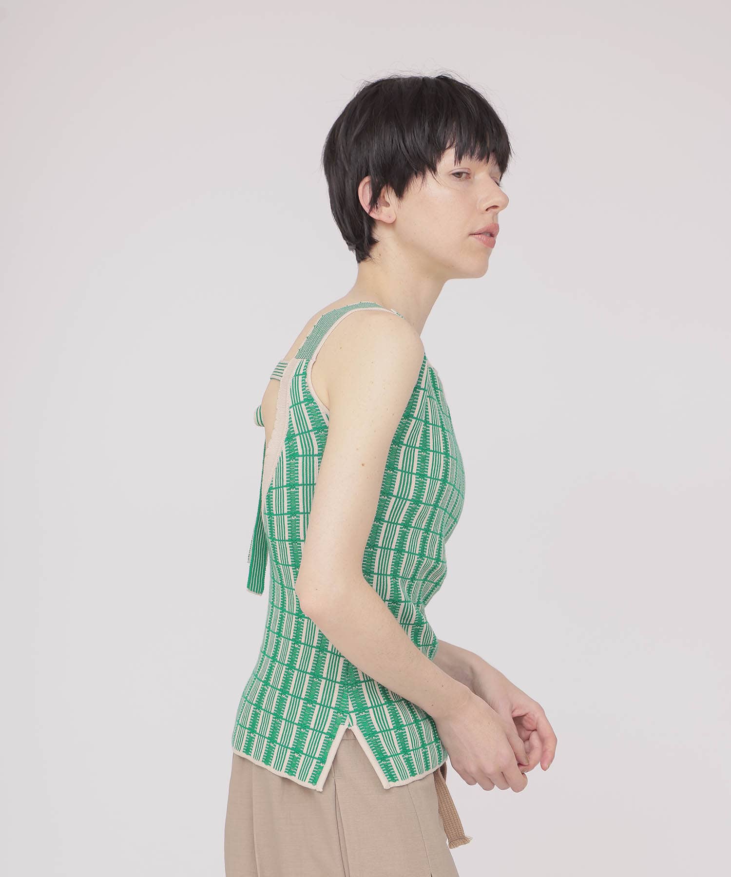 〔お家で試着〕＜VENIT＞RETRO JACQUARD KNIT TANK