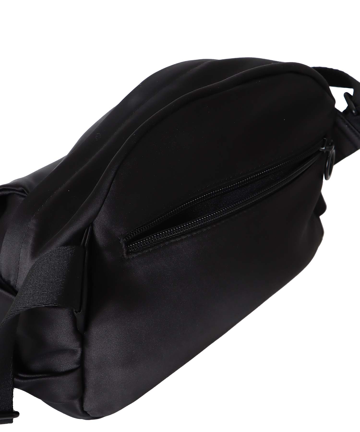 ＜TSURU by Mariko Oikawa＞Creature