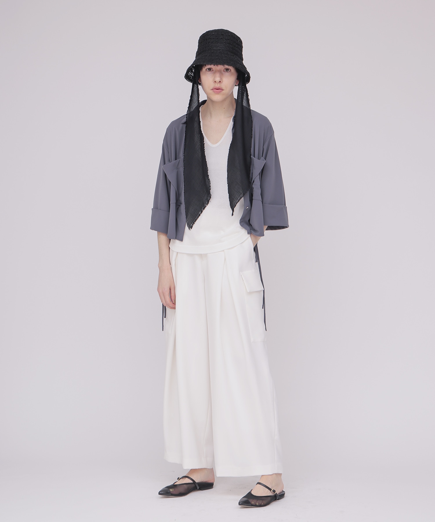 ＜La Maison de Lyllis＞CLOCHE SCARF