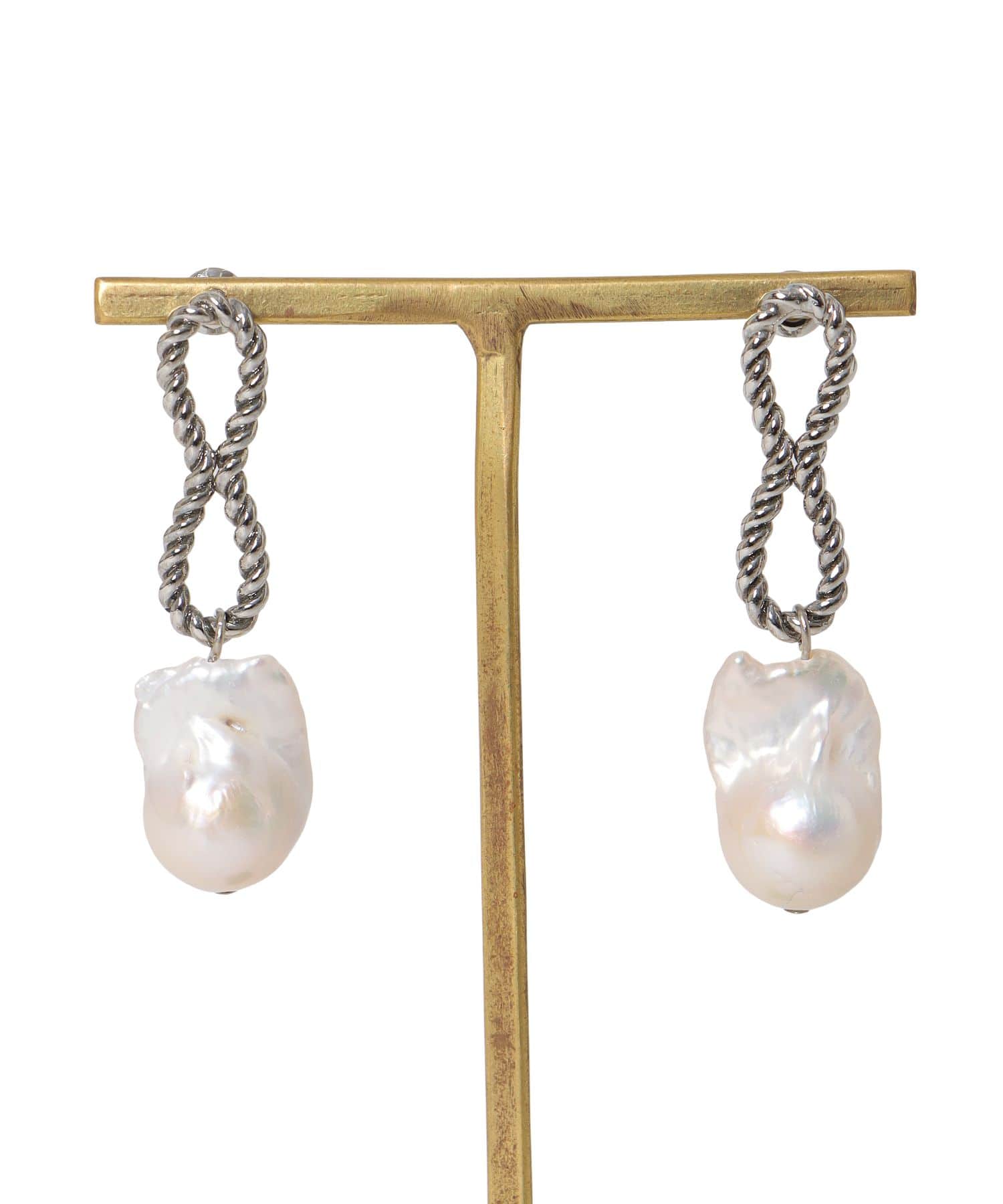 ＜ADER.bijoux＞TORSION pearl pierce