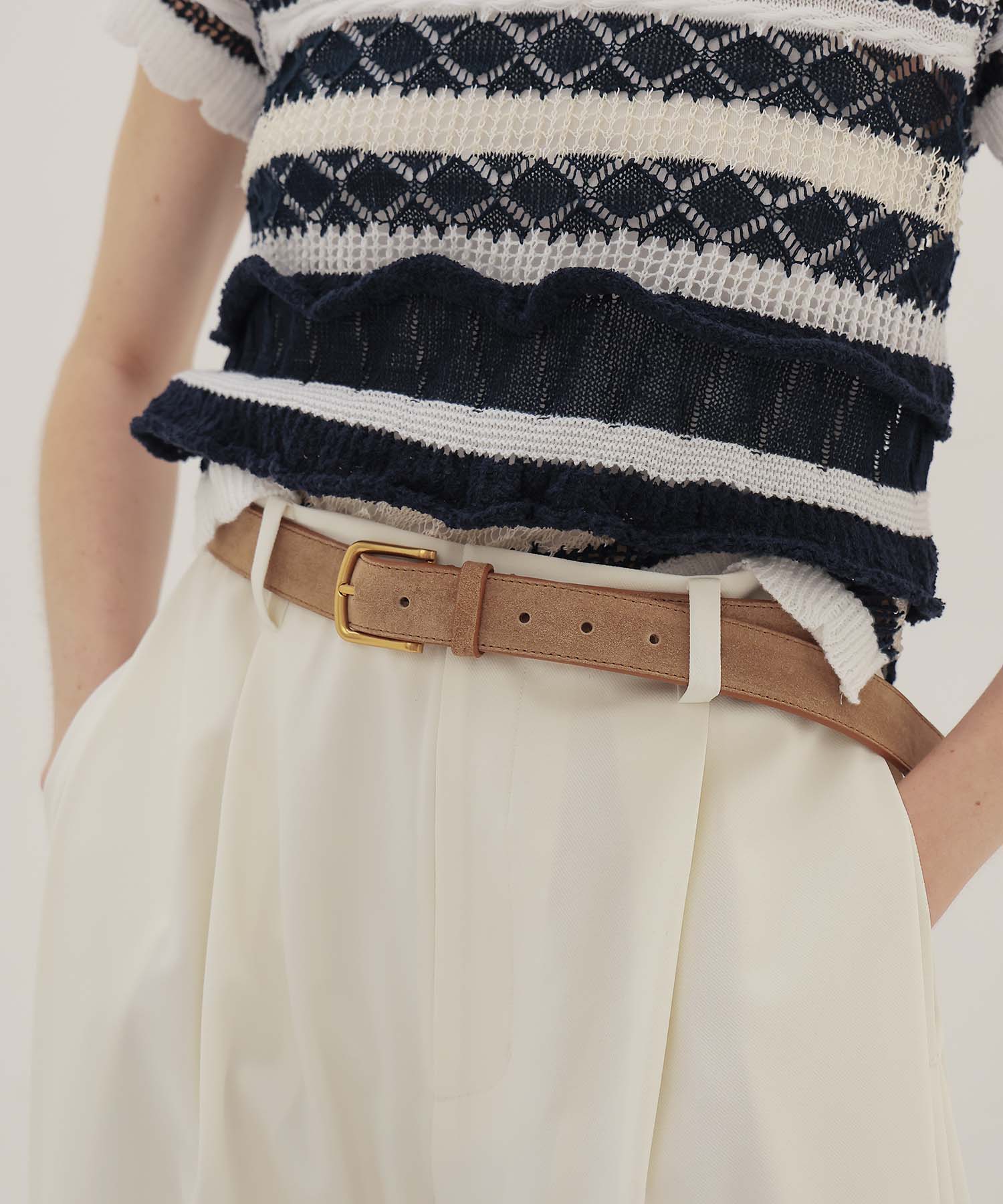 ＜CHRISTIAN VILLA＞3.0 suede belt