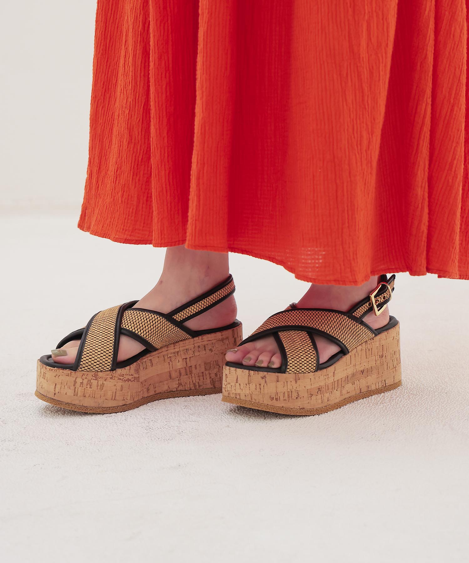 ＜FABIO RUSCONI＞rafia cross sling backs sandal